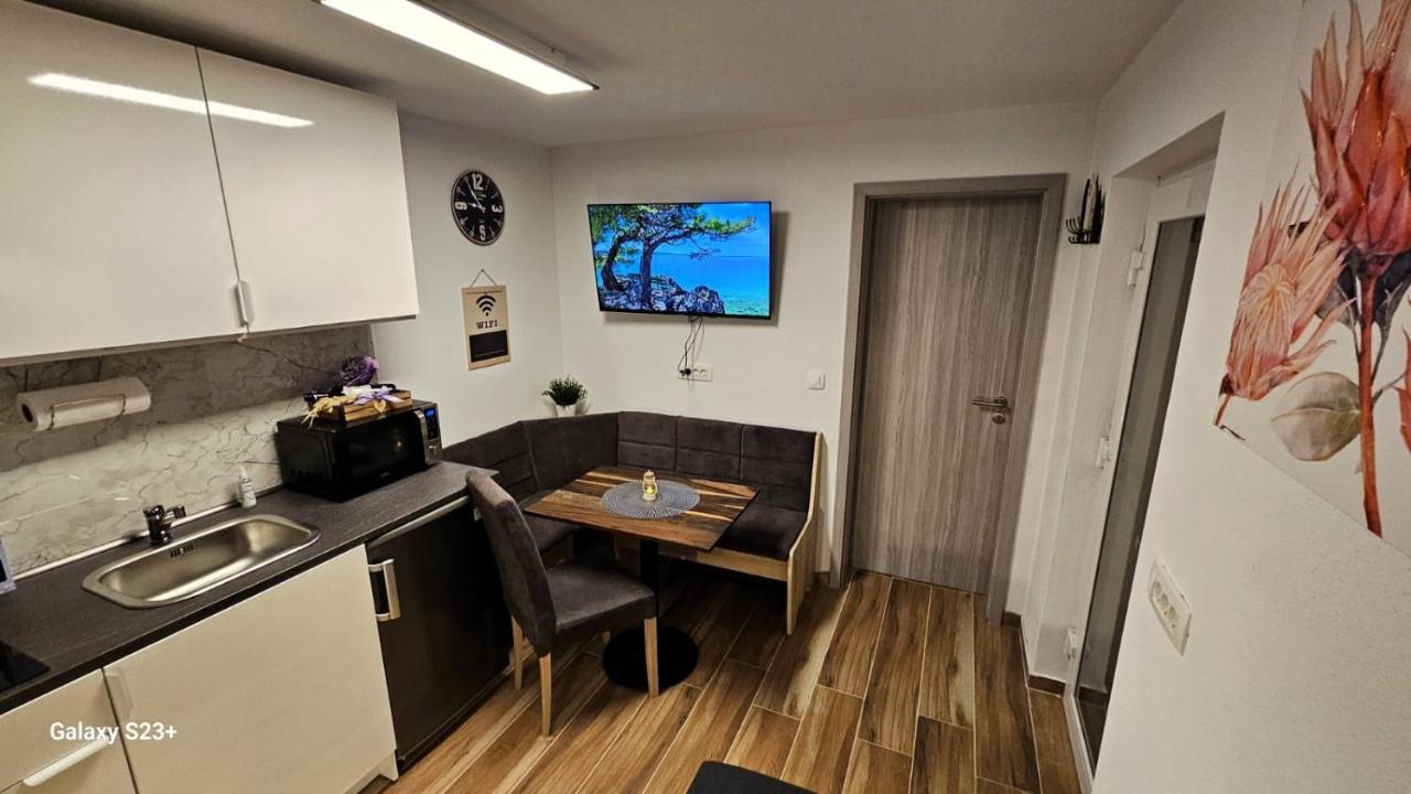Apartmaji Stars Mavcice Kültér fotó
