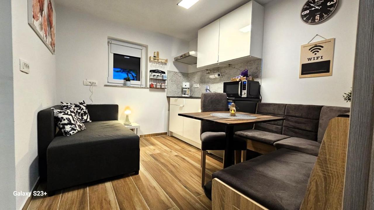 Apartmaji Stars Mavcice Kültér fotó